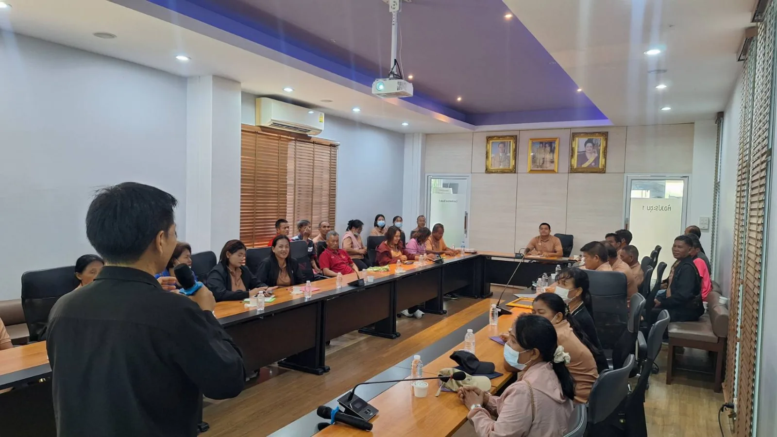 ศูนย์วิทยาศาสตร์ข้าว มหาวิทยาลัยเกษตรศาสตร์ วิทยาเขตกำแพงแสน ต้อนรับคณะศึกษาดูงานจากจังหวัดสุรินทร์ เรียนรู้เทคโนโลยีการพัฒนาพันธุ์ข้าวและน…